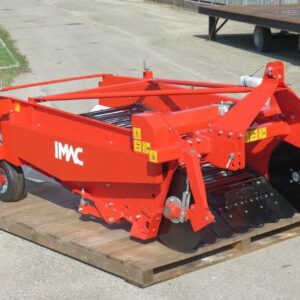 COSECHADORA DE PATATAS Y BONIATOS, ETC. MODELO PD – 1650 DE 2 HILERAS CON HILERADORES TRASEROS Y CON EQUIPAMIENTO ESTANDAR